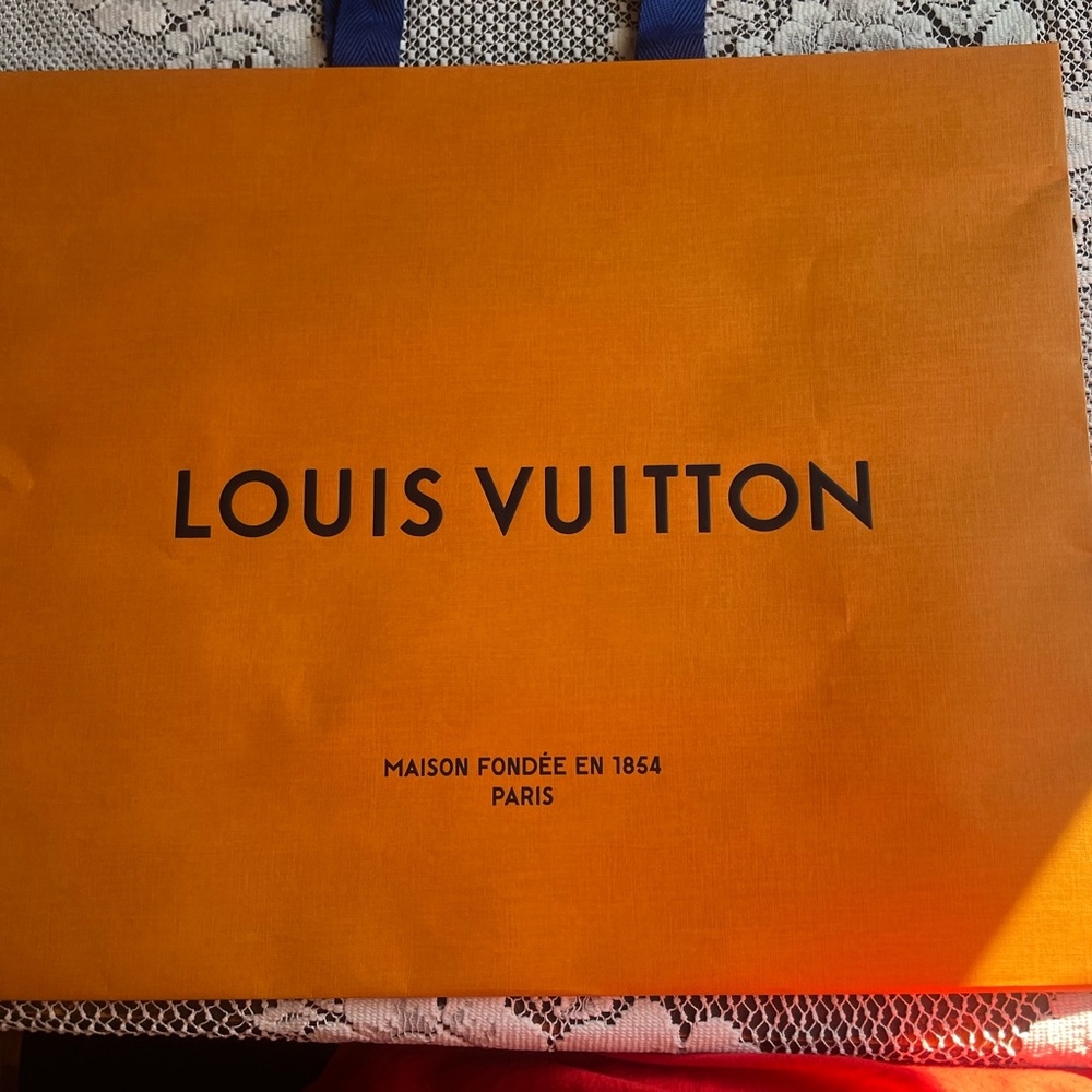 Large Louis Vuitton Shopping Bag